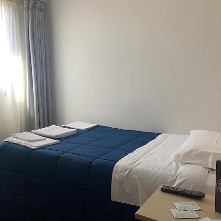 Palazzo 41 Rental Rooms Сан-Пьетро-Вернотико Экстерьер фото