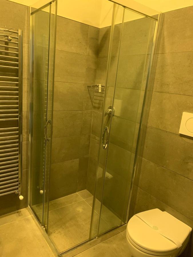 Palazzo 41 Rental Rooms Сан-Пьетро-Вернотико Экстерьер фото